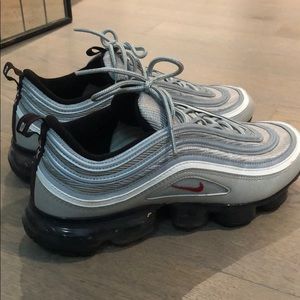 Men’s Nike Air Vapormax 97, Size 9.5